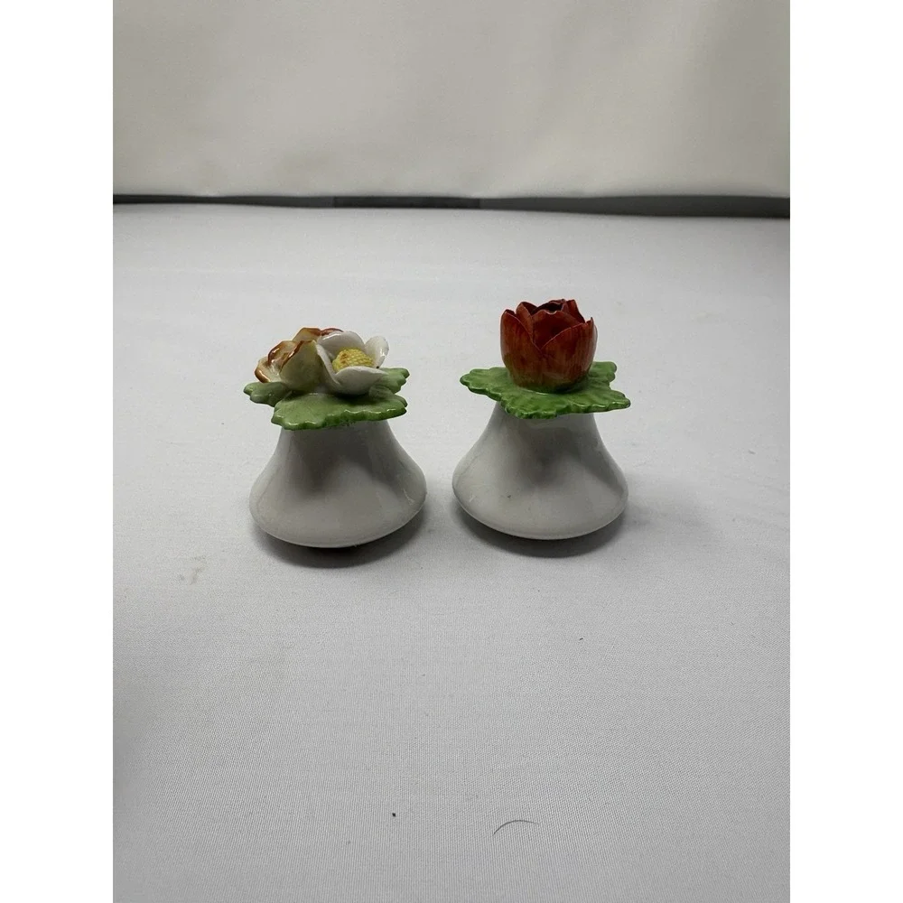 Vintage Dainty Floral Bone China Salt & Pepper Shakers Japan Red White Yellow